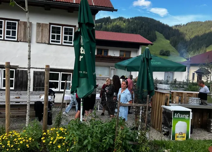 Floras Haus Schattwald