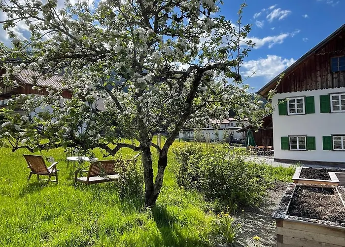Floras Haus Quarto em Acomodações Particulares Schattwald