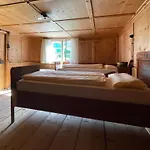 Floras Haus * シャットヴァルト